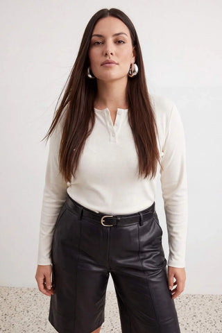 Bluza TBBAW27AF00044 - ekru [djesi-src-0781120d866864c3864130e023de50a45159c0b0620e7df7d5a1645283dc8308]