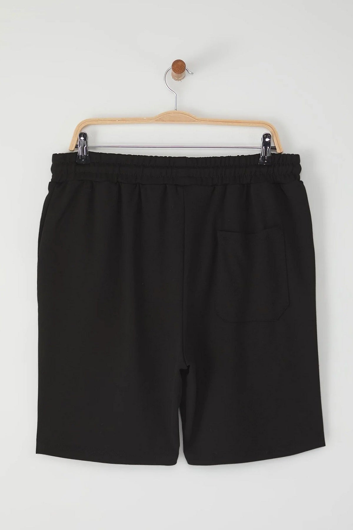 Šorts TMNSS25SR00030 - crna [djesi-src-8728b80b133ea570dd0e4595cf699a2903a73d5315b2129462de5f2a1adb3e84]