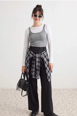 Pantalone TWOAW27PL00166 - crna [djesi-src-8926425822ee43c27bf7fa8a61267d9f708e904046180429148d95aaffd4d0bb]