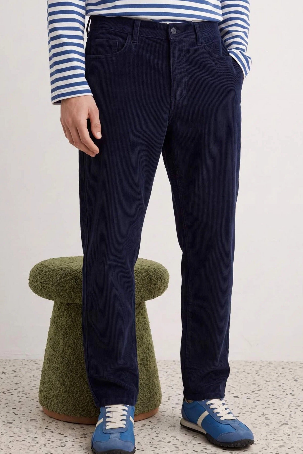 Pantalone TMNAW27PL00014 - teget [djesi-src-21d581347669355e38b461a7c5098a5f2962e82c4efbd18b765550861a5145c5]
