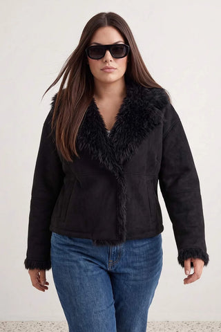 Jakna TWOAW27AW00003 - crna [djesi-src-8e06580cd0767aad6053bb373d4545a517b8a51dcb88bf31abdf445ca0923e77]