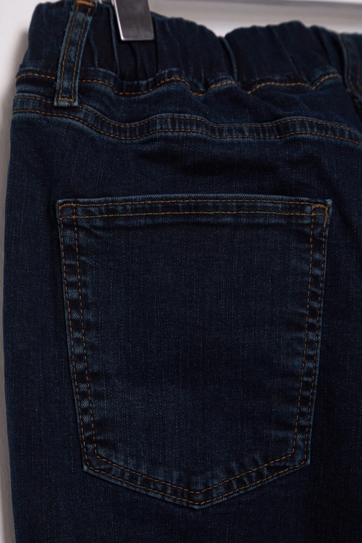 Jeans TBBAW25CJ00031 - plava [djesi-src-2a72987fe2276e17c56f3ff964c9c2360a6355f3a856231959bc0b5eb64cd9d7]