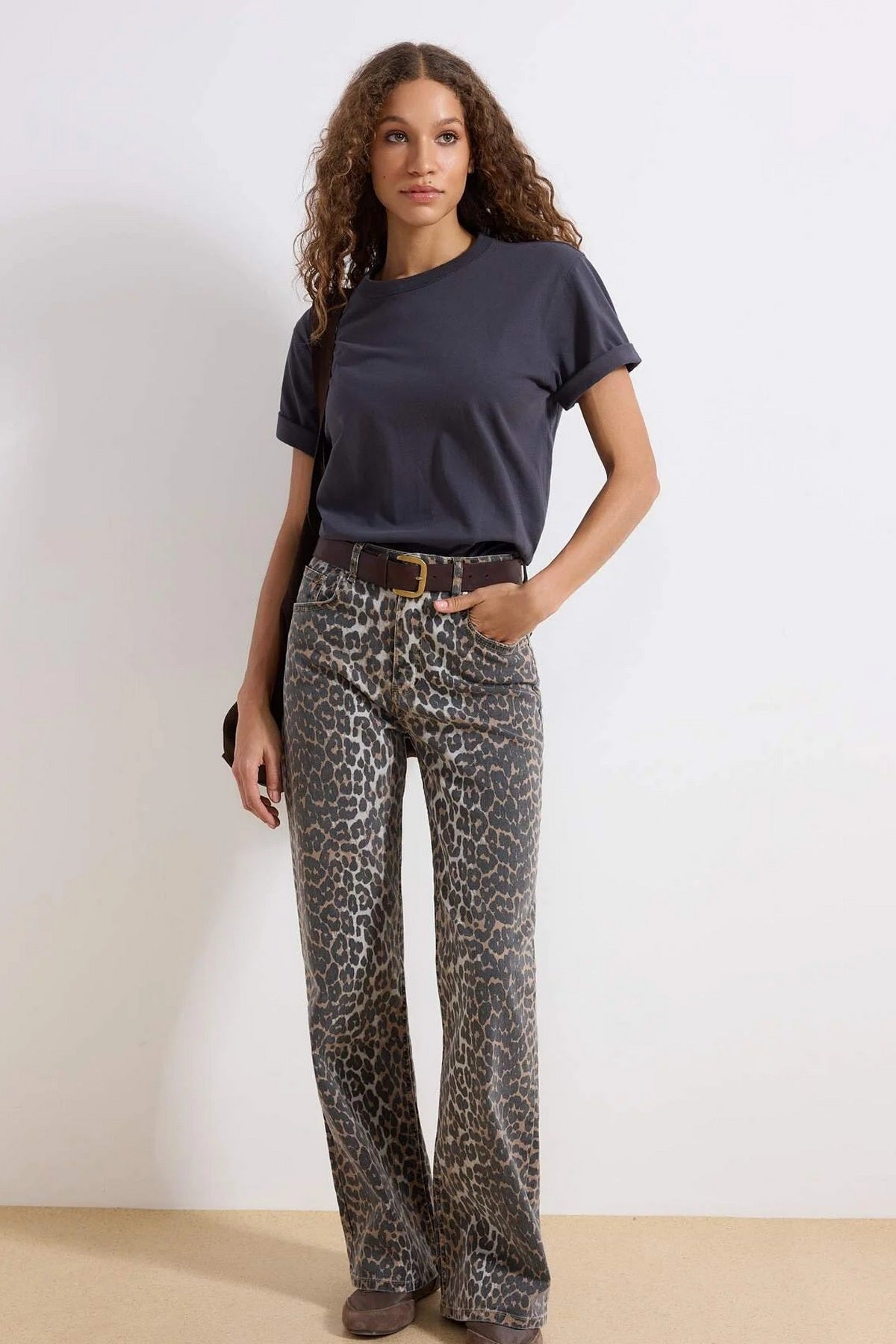 Jeans TWOAW25JE00309 - Šareno [djesi-src-cf9f41dc8d57c8e67f9b2e16f61d3c087e083029875dde7acc56ddba9a23cba3]