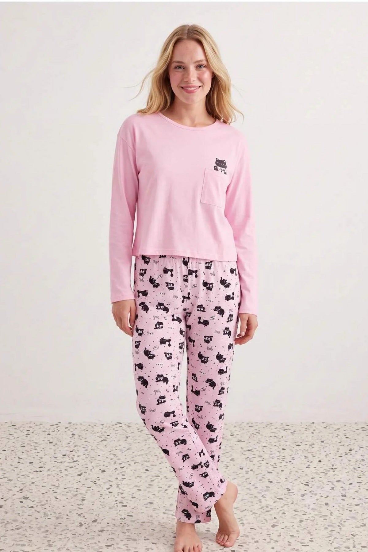 Pidžame THMAW27PT00222 - roze [djesi-src-878820d0fa950721e24eeb7134ea647e78673eb3b58415db258fc628517aa143]