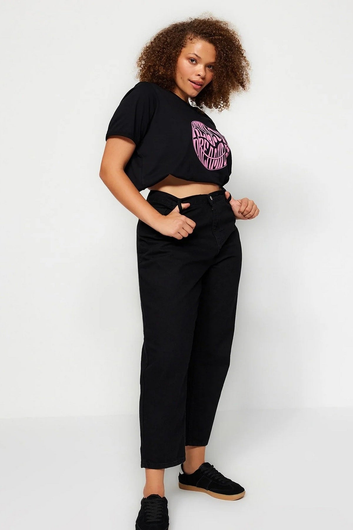 Jeans TBBSS23CJ00038 - crna [djesi-src-fc59c5521d3892e03ba7a96d9e548d017c7e3162c76447df65d27821e42fdd75]