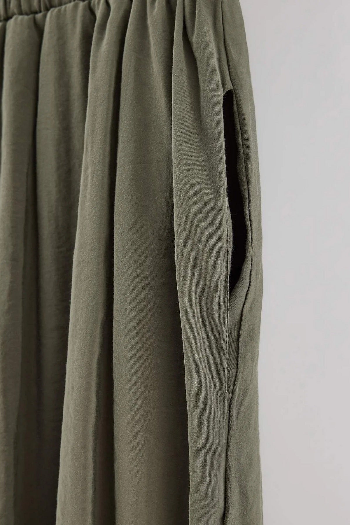 Pantalone TDRSS26PL00058 - khaki [djesi-src-9bdb0e43ba88cc8175f45fb51157e288cb462206b9178380ae359be6a9911787]