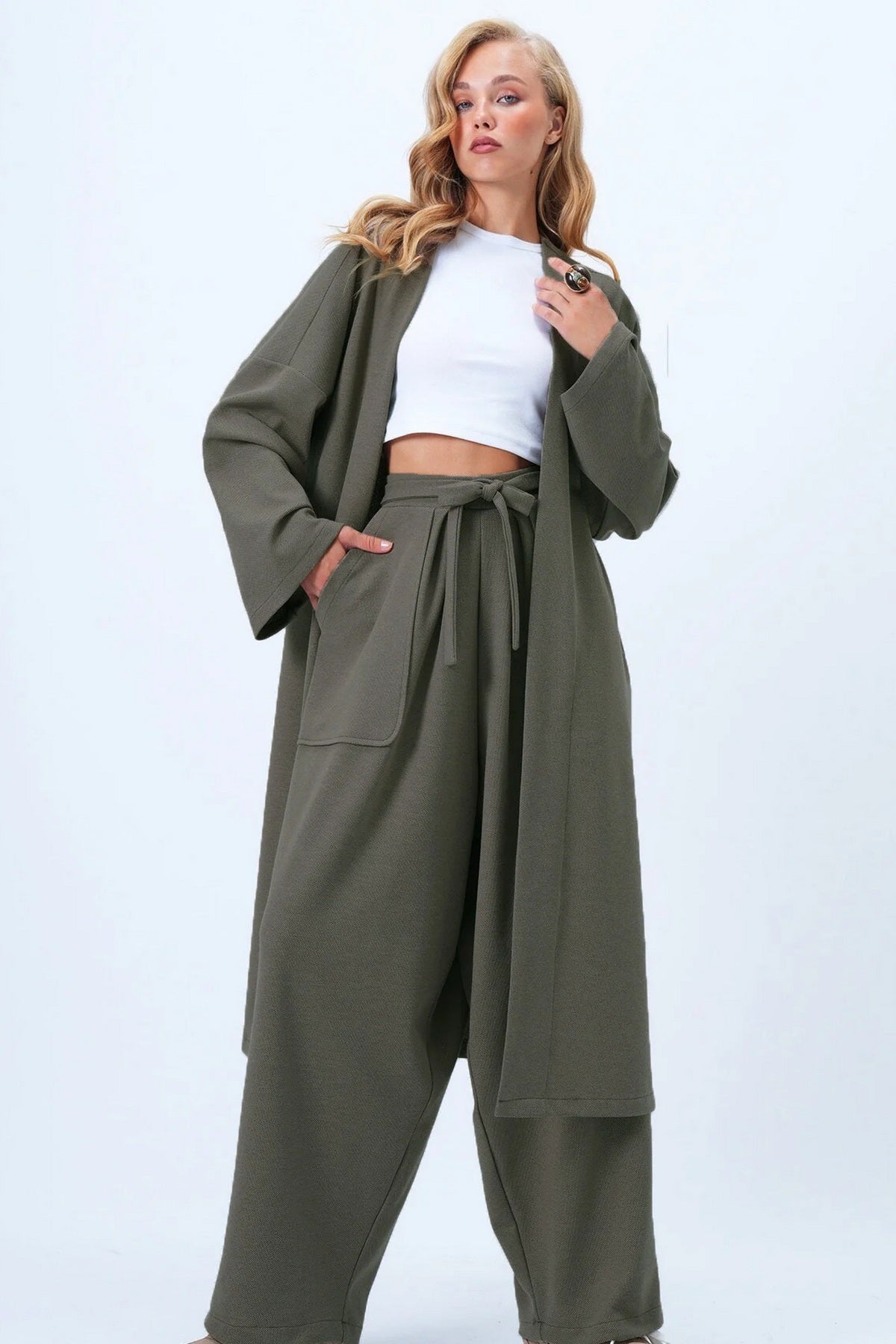 Kompleti ALC-X14387 - khaki [djesi-src-2e3c453396c91bfb545d64ab60066318bb9c6a87d4b47b5e0ce2cf3d7da54791]