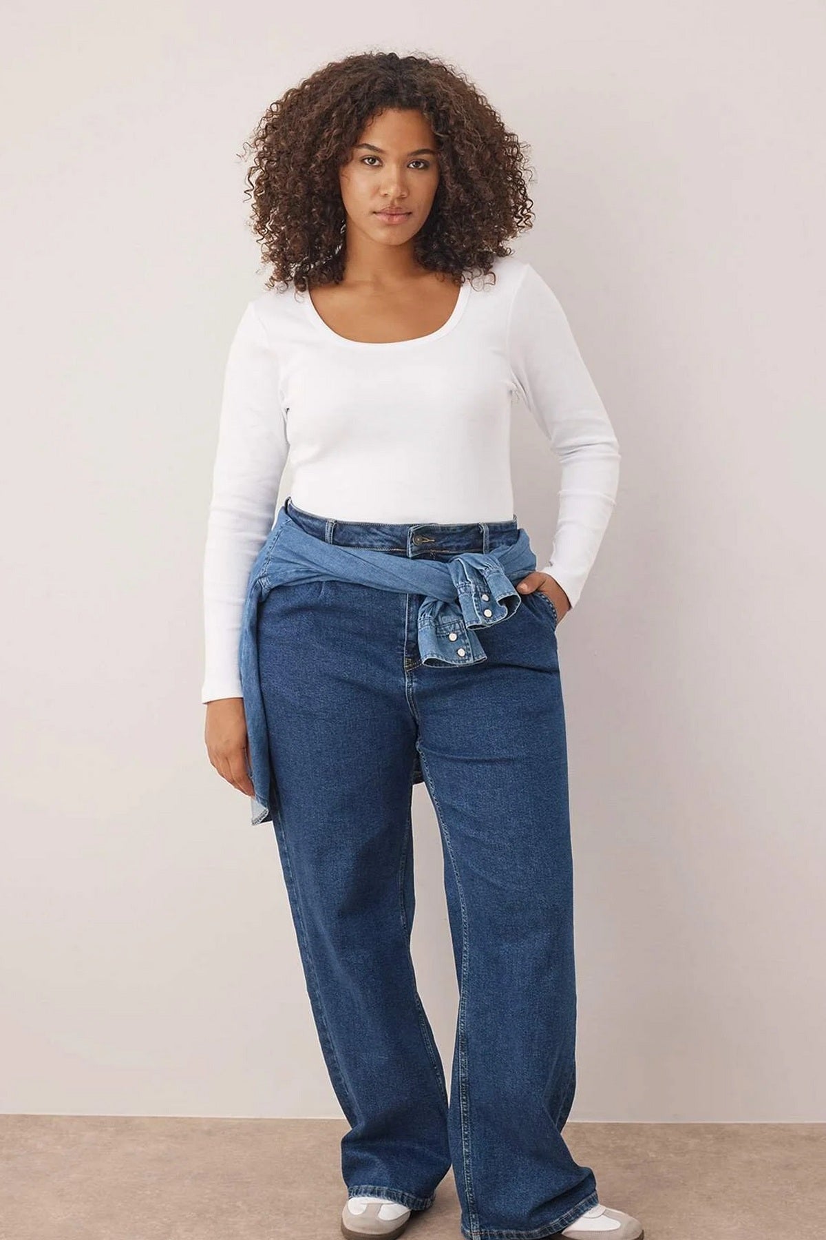 Bluze TBBAW25AF00018 - bijela [djesi-src-6fbfd6be088a49849f2c0bf2764c41999eb334daf75e7f30dcc624090f757986]