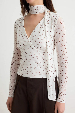 Bluza TWOAW27BZ00383 - ekru [djesi-src-d76052bf73fdae8278791d56a5a1f8e958089b55b427b2c46c1fd3246baf8045]