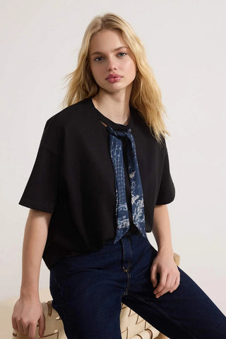 Majice TWOSS26TS00057 - crna [djesi-src-9acbf780b679e1bb49937dbdcf80e83a9b26357d95e86389e4ab266f44963d1d]