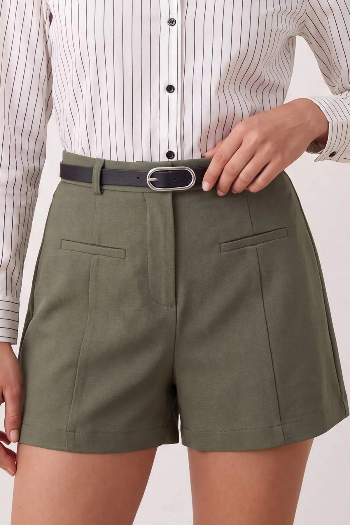 Šorts TWOAW27SR00025 - khaki [djesi-src-b01d99df87fb5f4daf6bb527dd01354e7669a72f313ed379536e24cec76ad153]