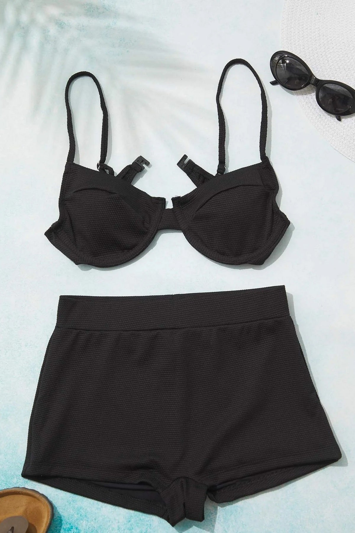 Gornji dio bikinija TBESS25BU00065 - crna [djesi-src-800771a09c82a721636a2d2a5303209b0deb3c0e9e36beb3ef3cd1ba11de534d]