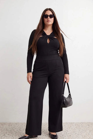 Pantalone TBBAW27AR00031 - crna [djesi-src-c36f1db7d3784329e4d1290ead0f46621464632b2ee1b48770ea207c42a5dda4]
