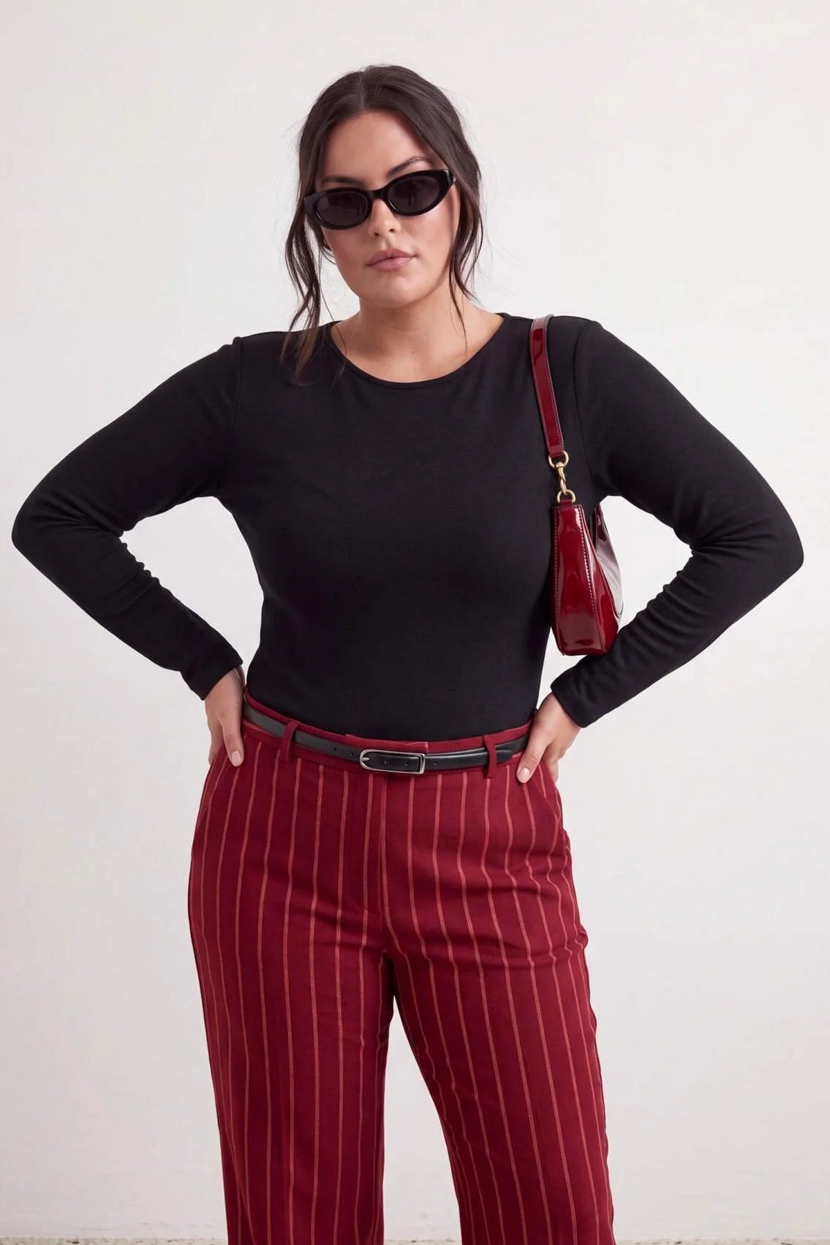Bluza TBBAW27AF00072 - crna [djesi-src-2897211b83f488ba890f1b898e844aedeff6a31a1e4675b2b433c932e2c6ab05]