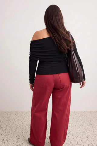 Bluza TBBAW27AF00037 - crna [djesi-src-39aac65c8fcfbe40ea57bb666b8828e002cd2d11662a7e1428afb7bfa71e6caa]
