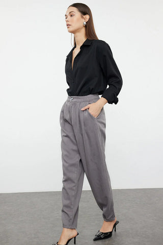 Jeans TWOAW25JE00002 - siva [djesi-src-1598511ebca96ed91ff4199e36eb42dd8292045198f26f95772fafef264cf74a]