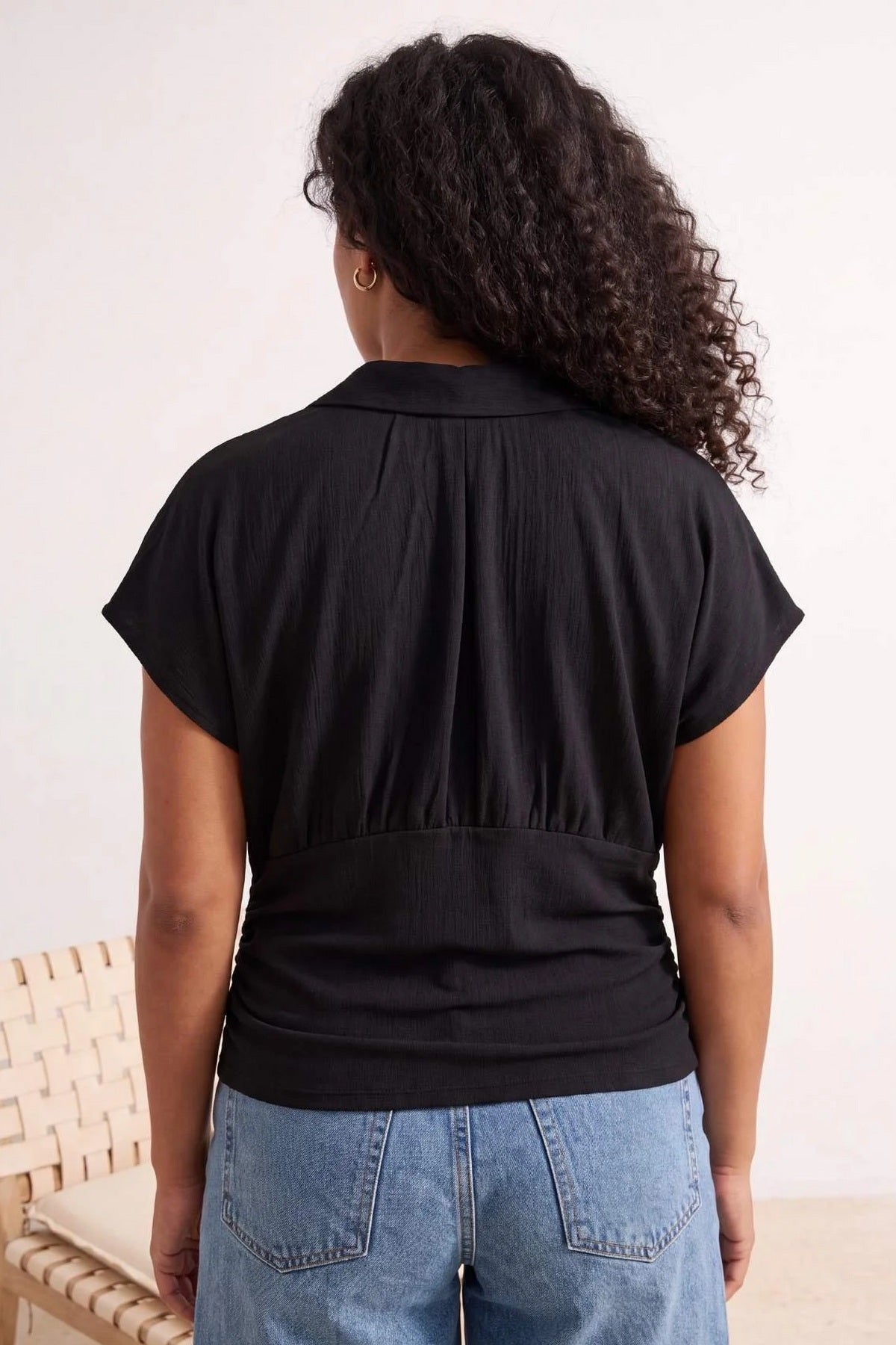 Bluza TBBSS26AF00264 - crna [djesi-src-b7ef502375ba24224233fd424306c20be711275d787dab8ab83ba8145f5029d5]