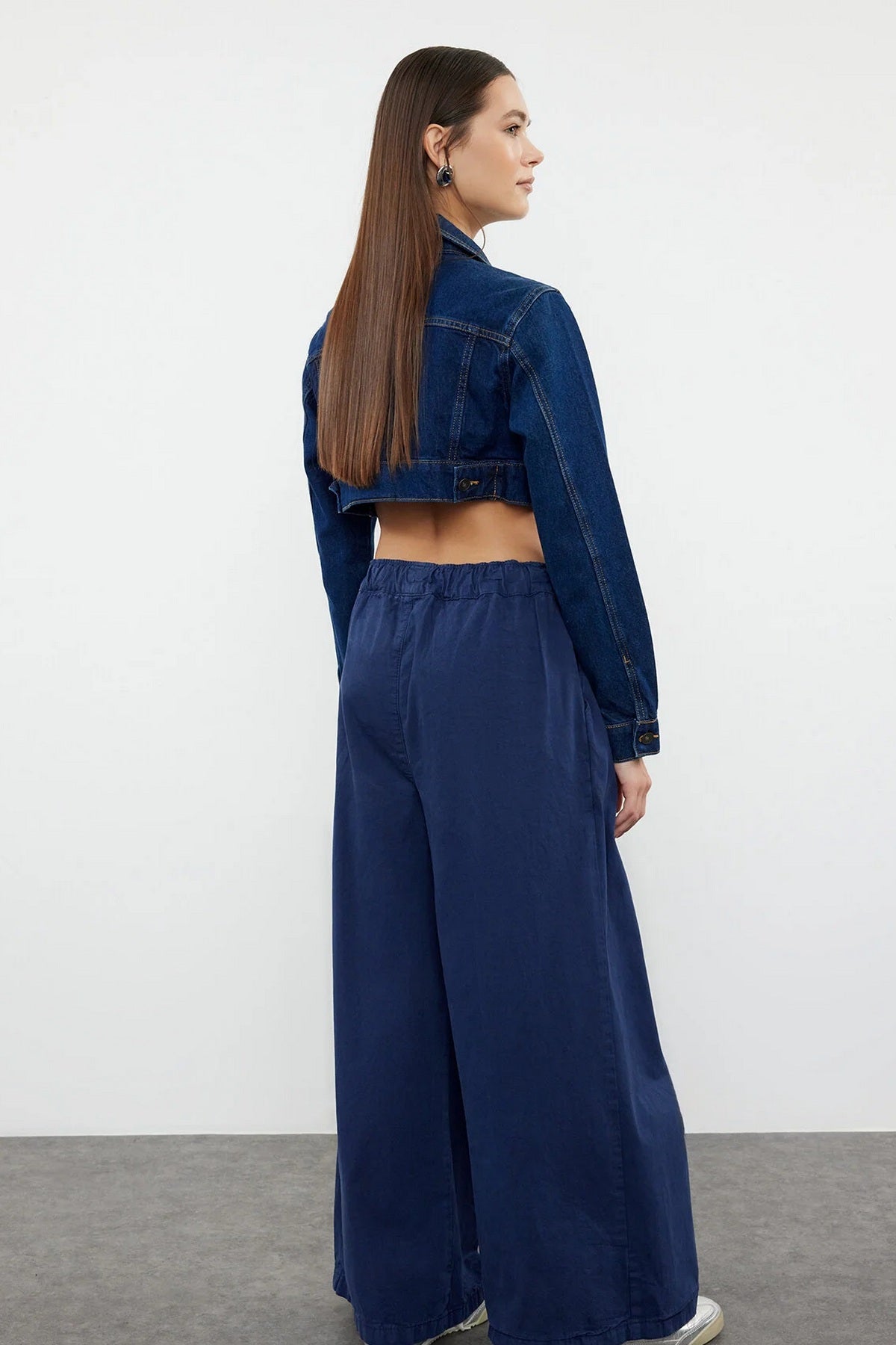 Jeans TWOAW25JE00023 - teget [djesi-src-6bc7d2fc82af70fd5d67772606e371e10f1fa2ad7c9249afdb82f1c7da78e5d0]