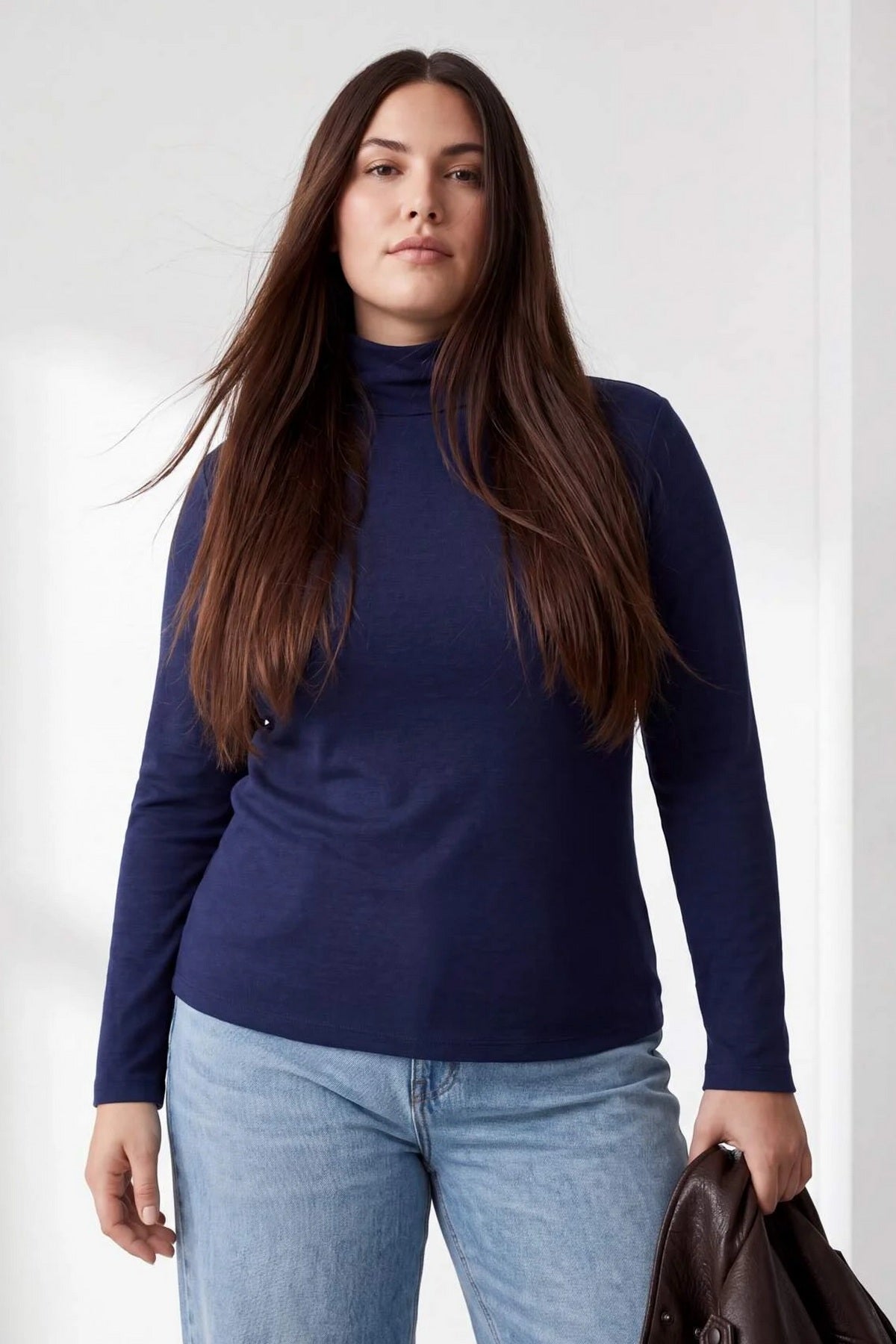 Bluza TBBAW27AF00048 - teget [djesi-src-743c1670e0563ae58a3c588c9ceff50fa8c8447089151d26058bd29c56c6e710]
