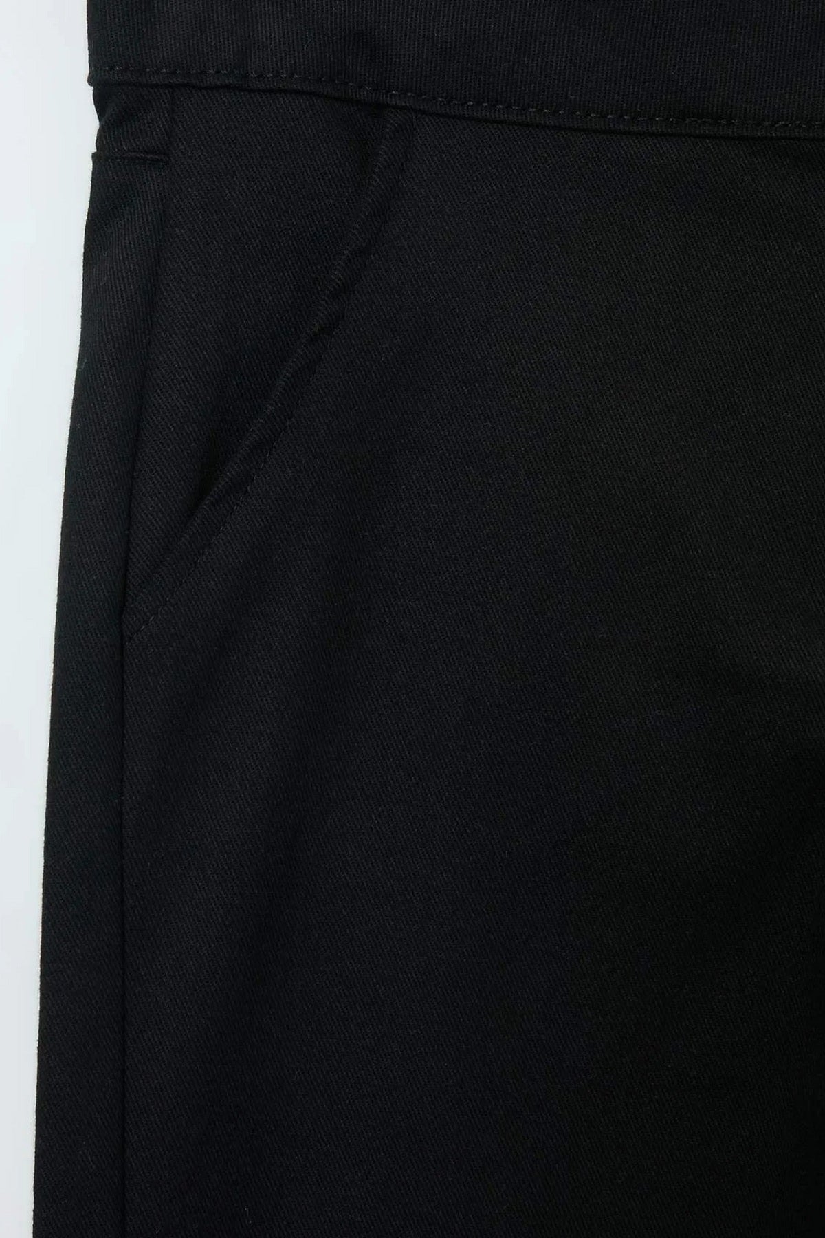 Pantalone TKDAW27PL00004 - crna [djesi-src-b446f32d322218be70312be7830d48a51f2e0e7e60379f90c9b0066e5cbd5fa0]