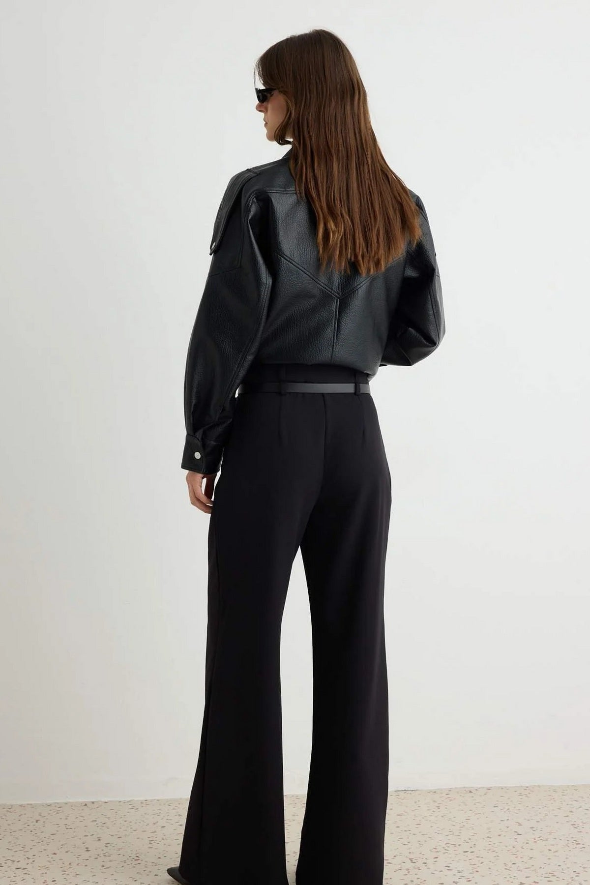 Pantalone TWOAW27PL00056 - crna [djesi-src-dfff0e57f4e41f59ef5b37fb9ce77229ed00a5458577380d43f49c4d9403da31]