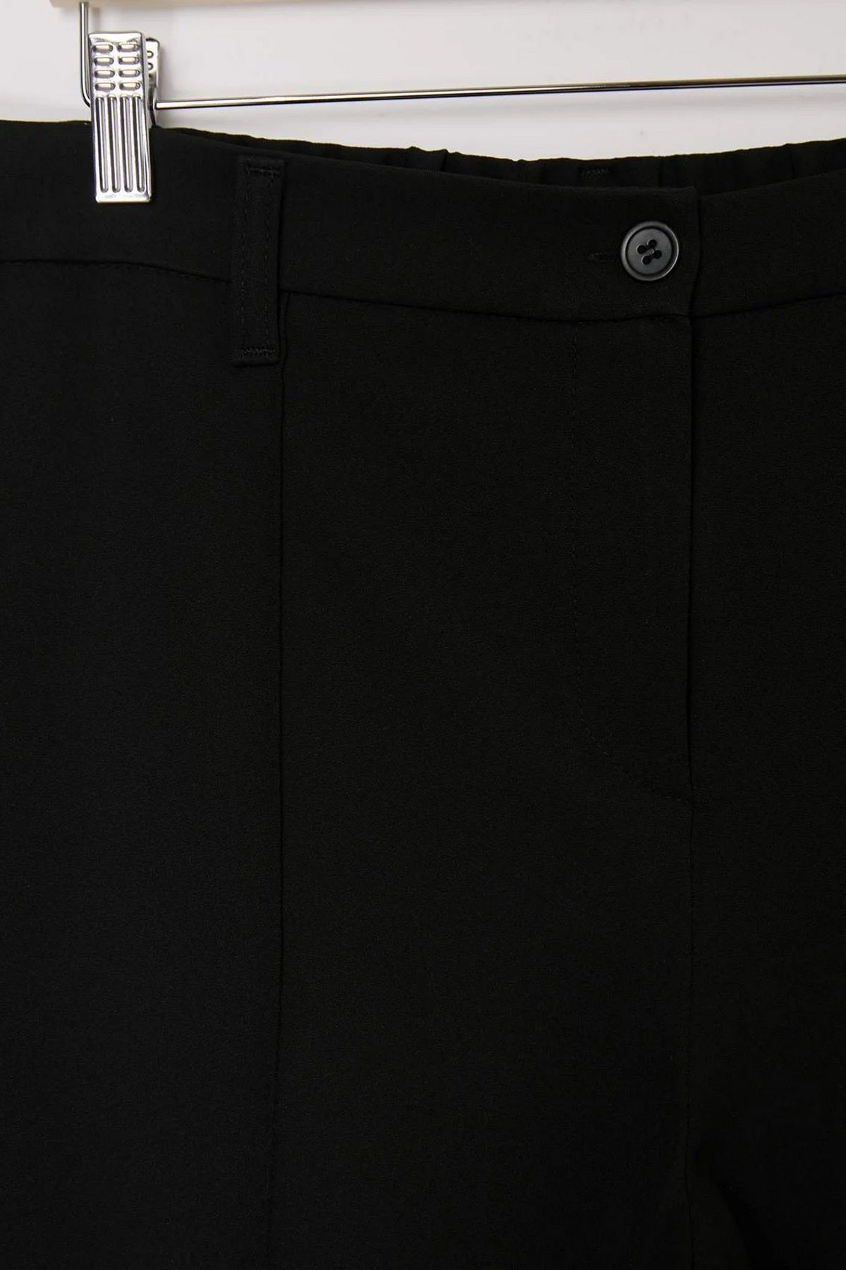 Pantalone TBBSS26AR00039 - crna [djesi-src-19004a60f32a78996a6cf74b54b2f6d162221db56d1f1fa581a6d960d900a383]