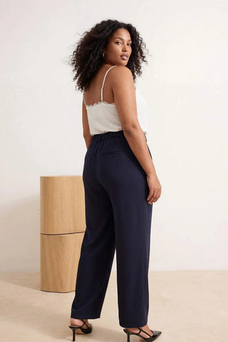 Pantalone TBBSS26AR00027 - teget [djesi-src-244b6584ad331b08457e240785b37ad71cc4e1a061743ea454d4d2cbf4d965a0]