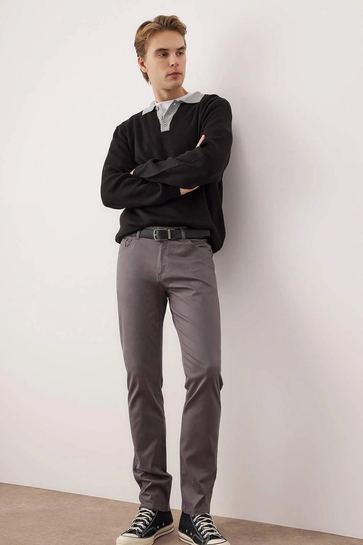 Pantalone TMNAW26PL00027 - siva [djesi-src-5947cc8c895ce8130879dd8623bc4b4fdb3ea7d8bc1fa46e15cfcea420c30584]