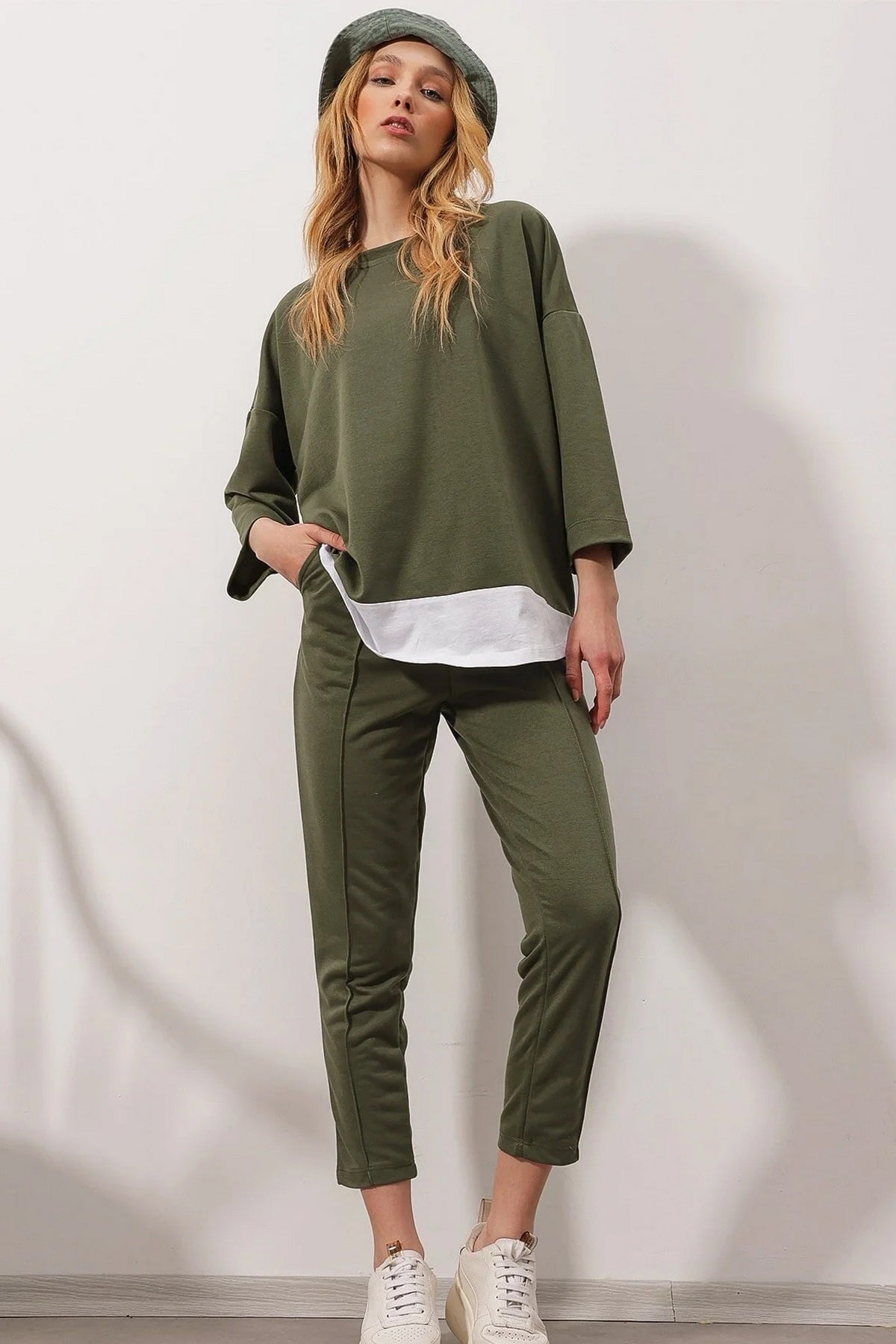 Kompleti ALC-X8175 - khaki [djesi-src-901137633ca8cd5100eaca607c63fe770e33ab373825b0914502aa4d887bdc57]