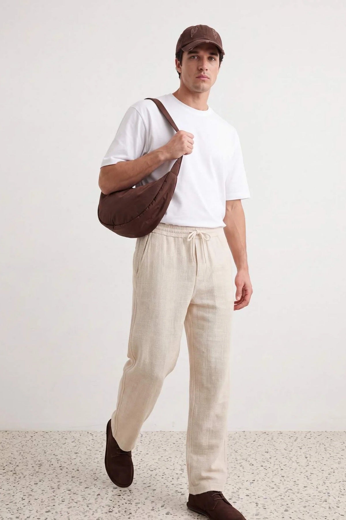 Pantalone TMNAW27PL00008 - bež [djesi-src-624cb527680075798b05ad98a194e7c3186cf9389abe3dffcb4aaf4acca8dff3]