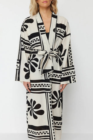 Kimono TBESS24KM00013 - Šareno [djesi-src-d4e743a174c595b90aa7cc208c3acd4279893a32166243293d56dd7ee7c6b446]