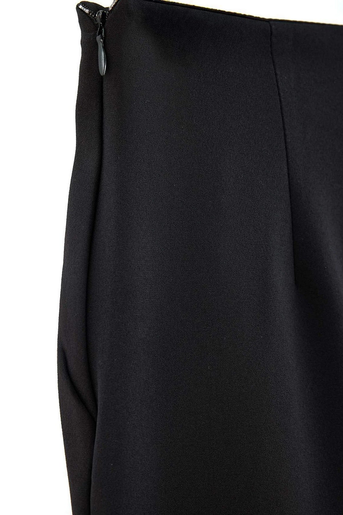 Pantalone TWOAW27PL00062 - crna [djesi-src-2f746eb22ff5febbe9bec2922023418decd4dec71171a37cb7bdc434cd525169]