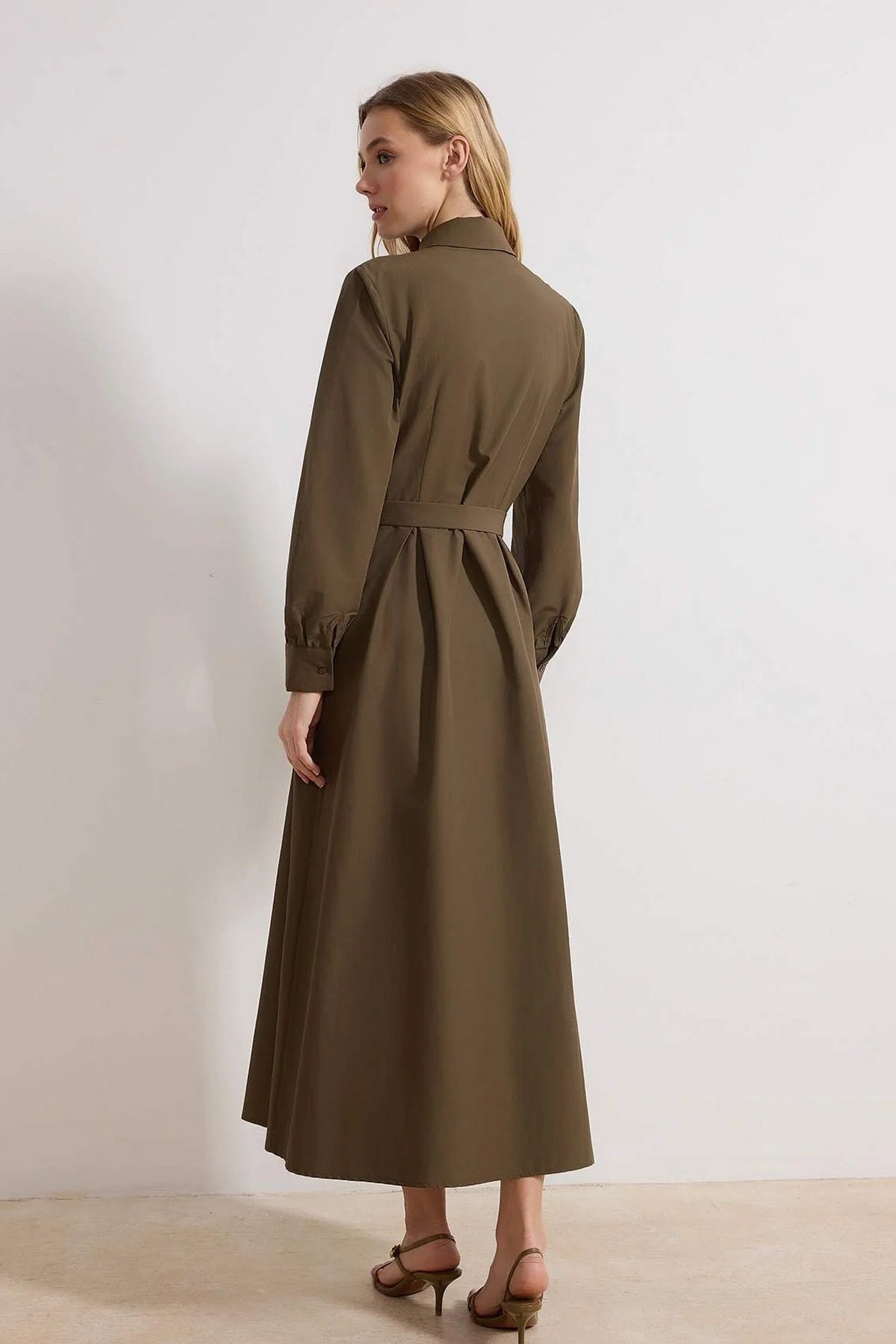 Haljine TCTSS25EB00006 - khaki [djesi-src-8b126accd0c54101b778e5368fd6bb17b253dbf43b56510d7857eff841f73517]