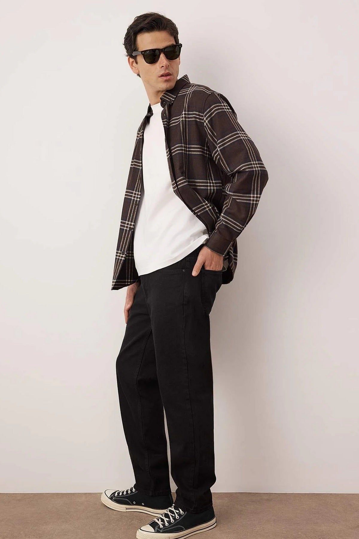 Jeans TMNAW23JE00076 - crna [djesi-src-59ce1cb8d99c9ab50521067697991a565dd1dd161fd7187d68c8facc03de60be]