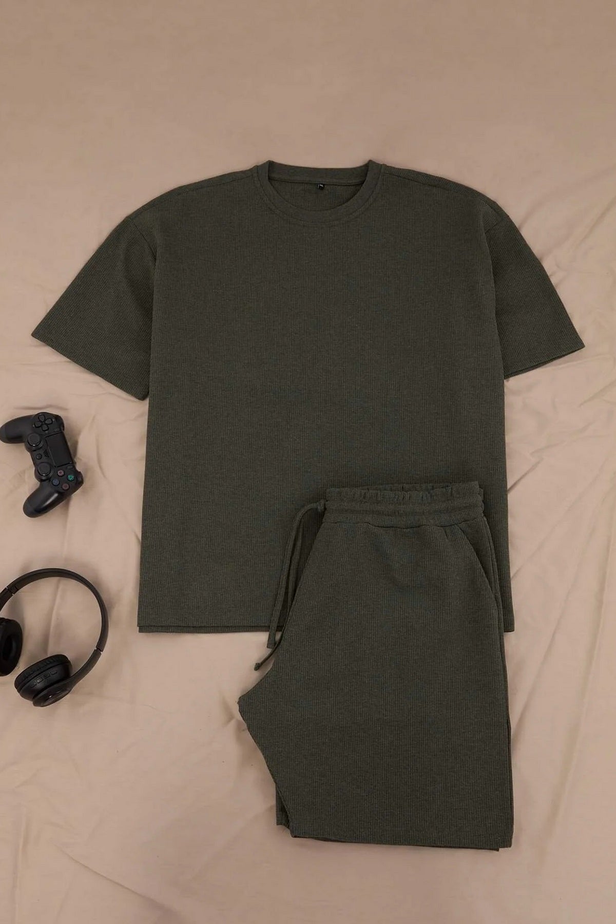 Trenerka TMNSS26TS00060 - khaki [djesi-src-407a9f93cff47a0a7033ee1cab5098066d7d2c8c23ffcf8bc3443eb18e5e71f7]