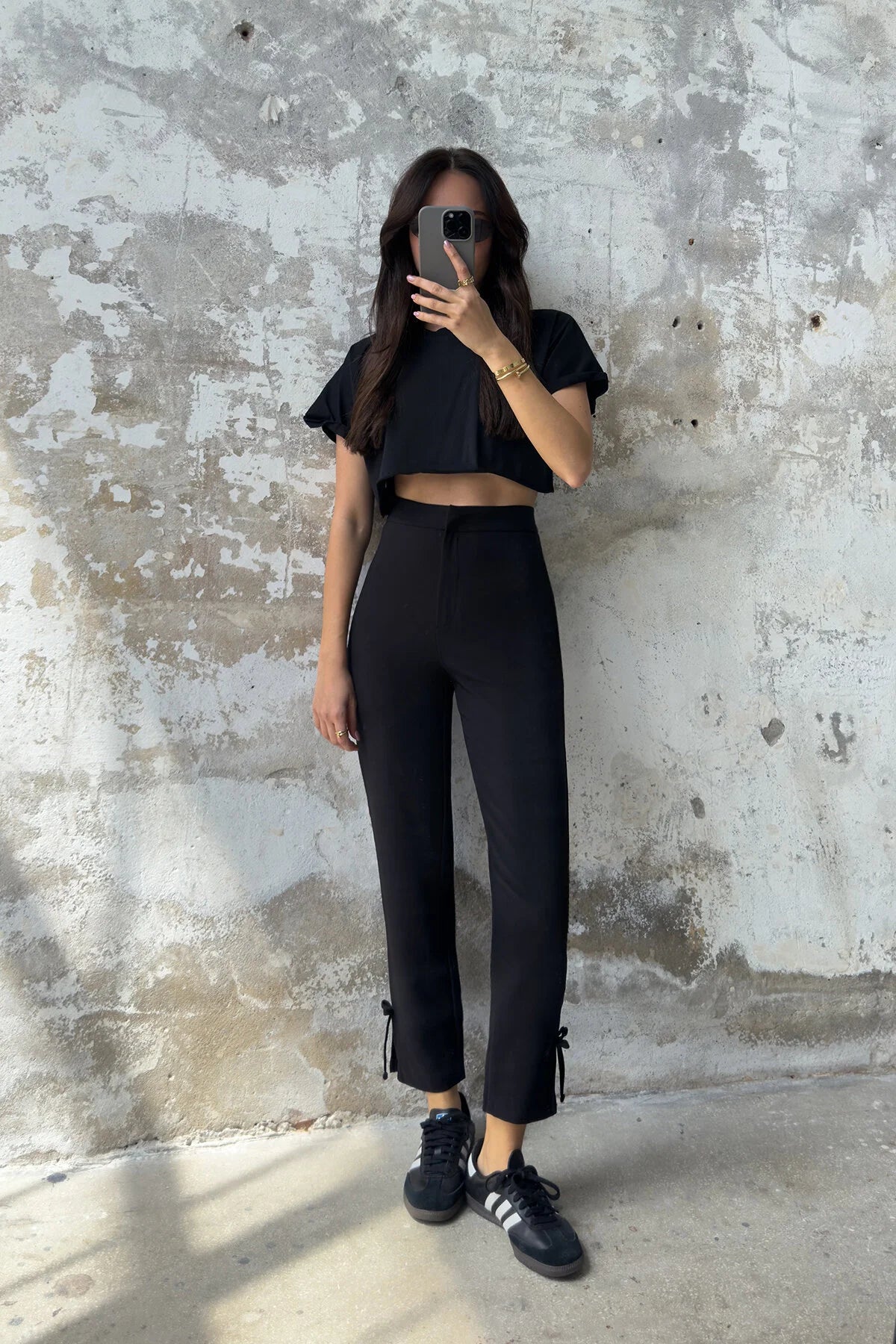 Pantalone TWOSS25PL00090 - crna [djesi-src-f706e2364594d7f0e5a2471c9ff89f679ceb3959c6912c75cd6d5abb72f309f4]