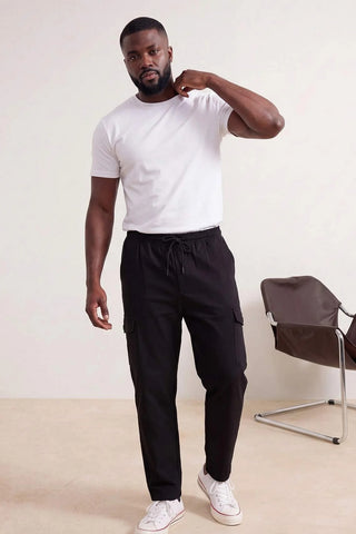 Pantalone TMNSS26AR00006 - crna [djesi-src-f6763ba01e6e06a3c6e76a50f1627b0dbd00b3ab638f75b92cae73781ab1a2d7]