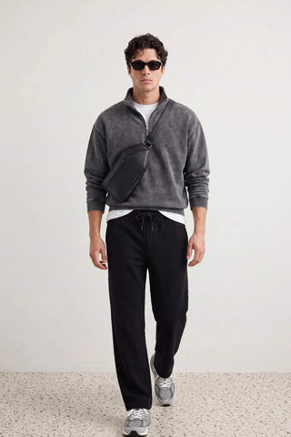 Pantalone TMNAW27PL00008 - crna [djesi-src-ffae2a819d584fc617f8759c6f085cae8e233f572cd3a1c2089af607be45a597]