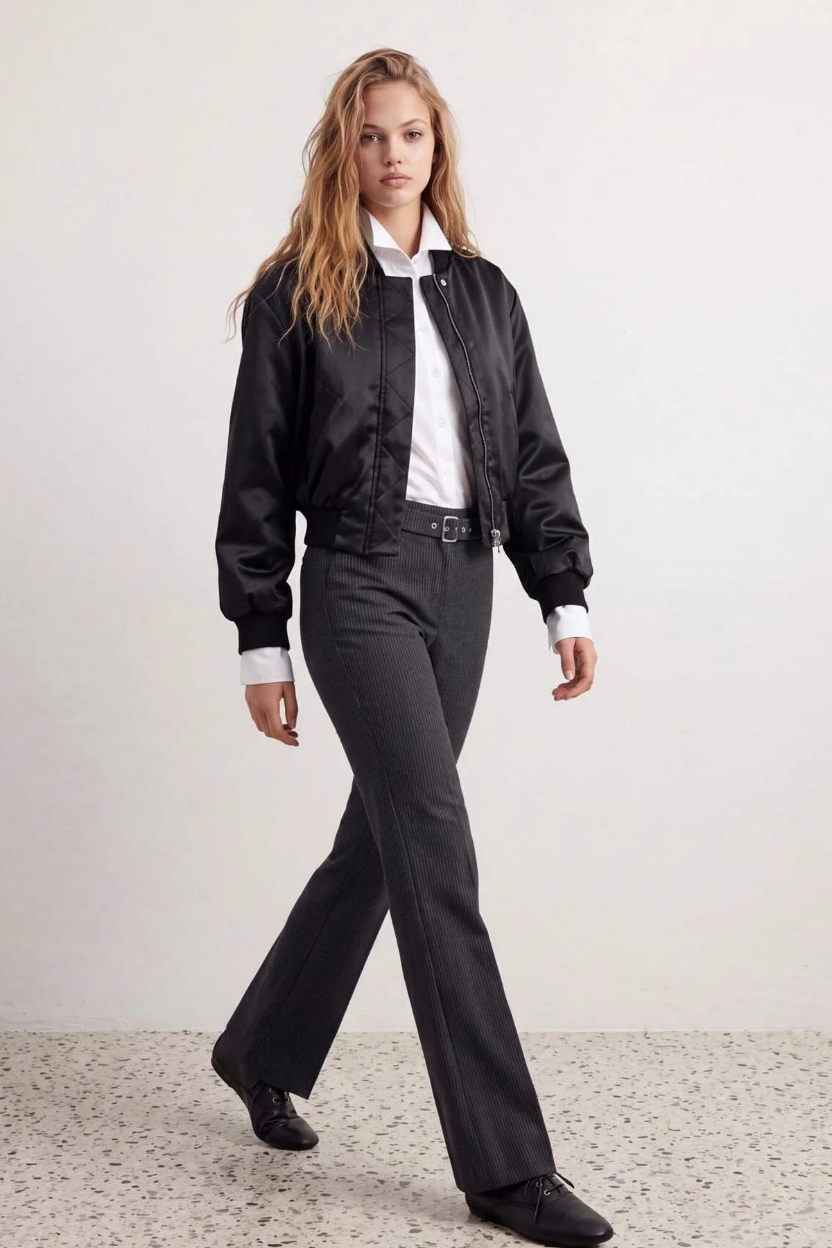 Pantalone TWOAW27PL00076 - siva [djesi-src-c6537da5e8ab4855146cdea4844f377568e04d60a3cfc72c0a7fb69f467bb8df]