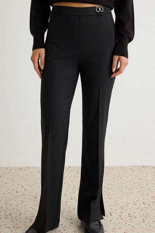 Pantalone TWOAW27PL00106 - crna [djesi-src-88d92c035858724b8bc9729d52bf6b1417ca25f05cda4a943af12ede38ae9d12]