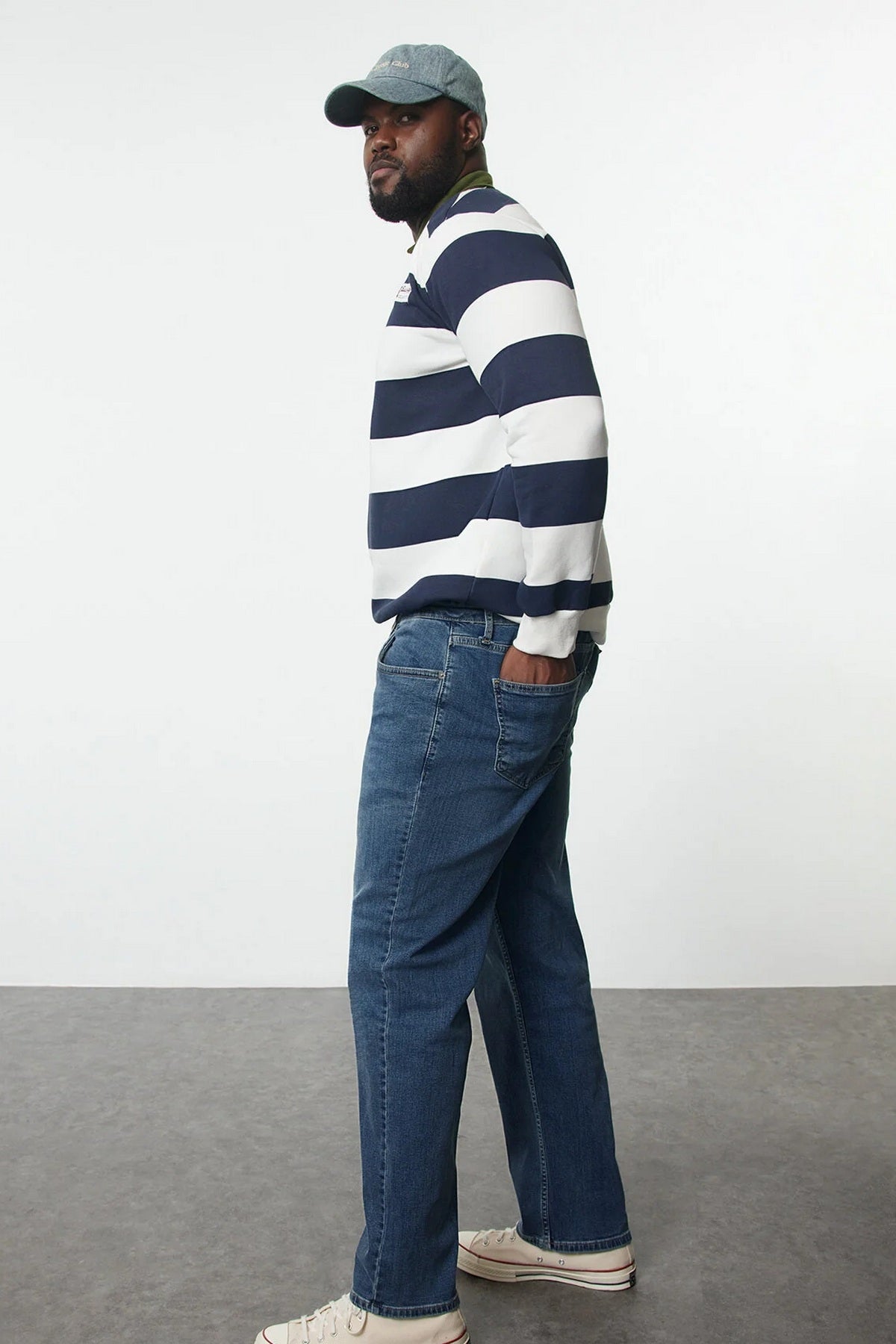 Jeans TMNAW25CJ00000 - indigo [djesi-src-fffa43ba1de9ec7c861bbca2bafe5f51663722b1bc498949ec781466d77d54cb]