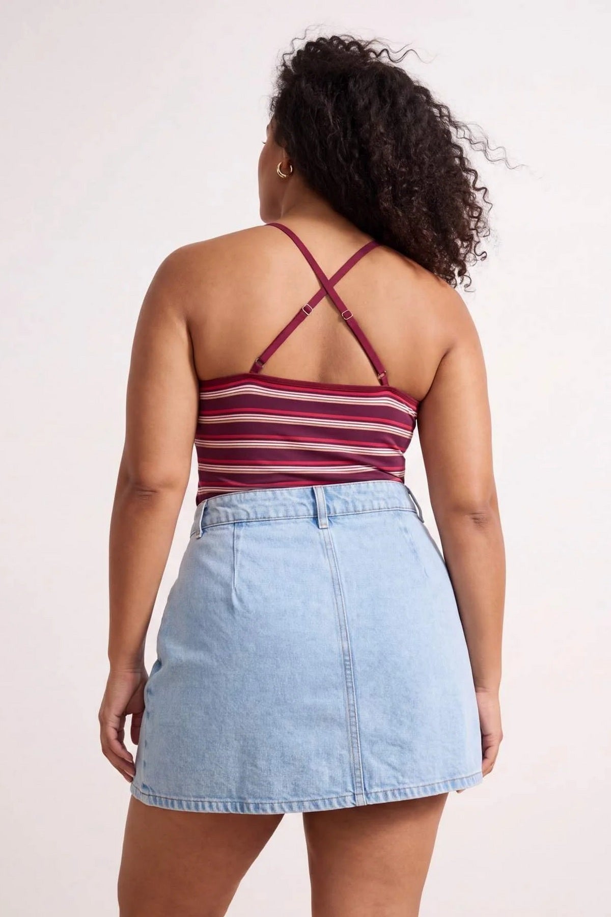 Bluza TBBSS26AF00300 - bordo [djesi-src-03ab629f5d936d0d52cef6ec9600fced437cad0d7a2d588f134e12a44e0a12e7]