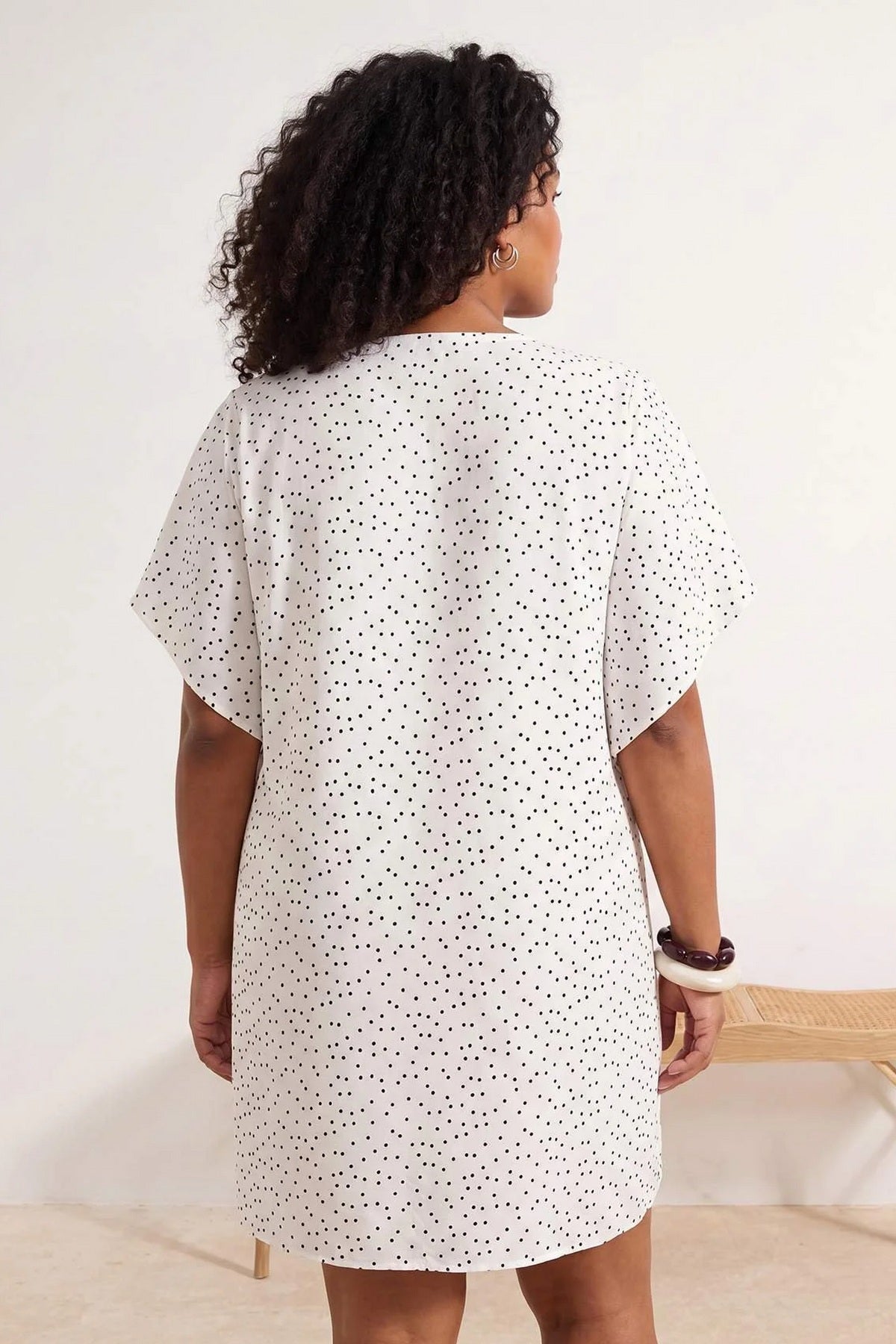 Kimono TBBSS26DE00004 - ekru [djesi-src-4949b35313718d9ff58aabda2920e9e17530bab8dbc2b7db847ffc42b3294dfe]