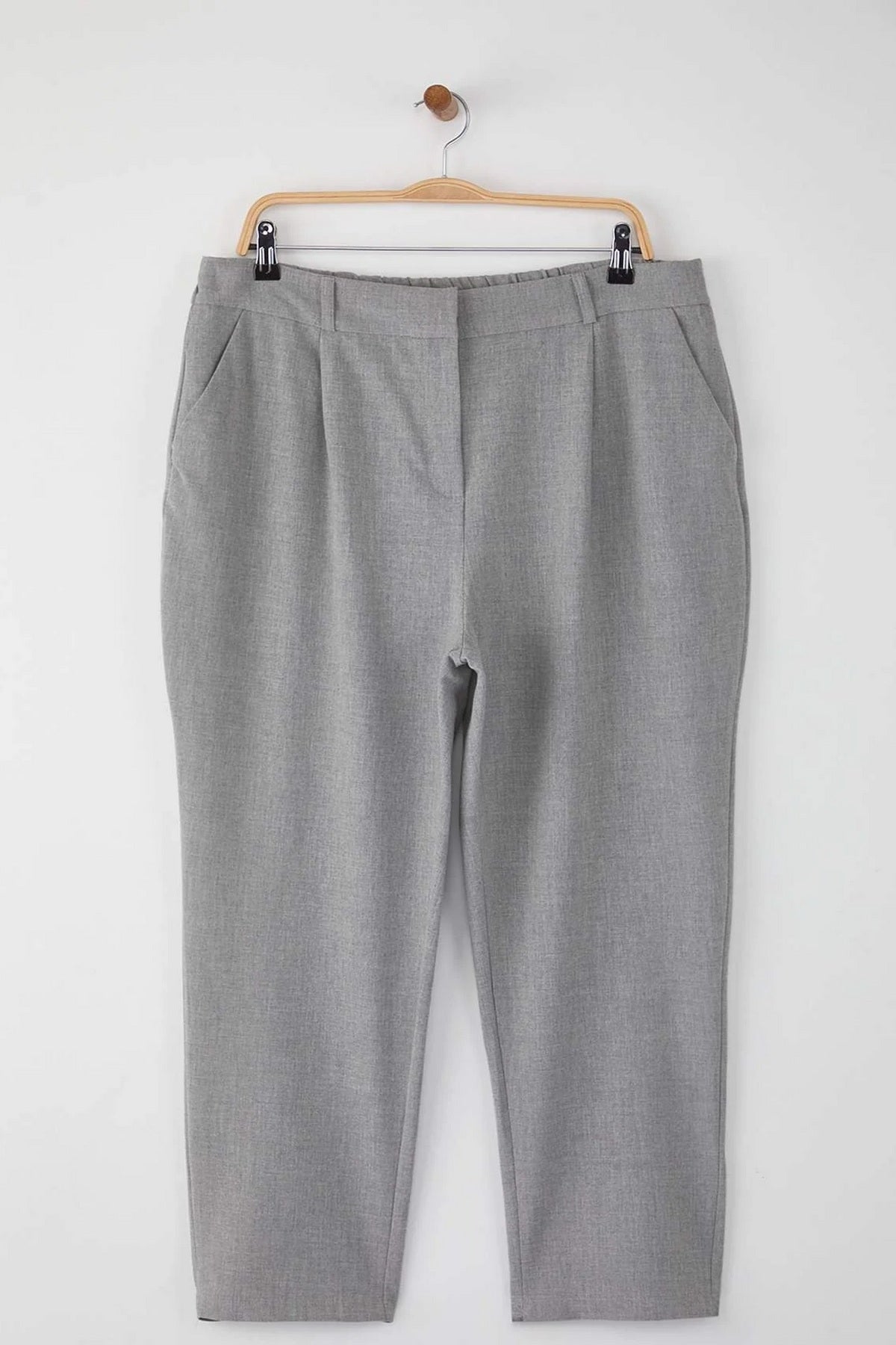 Pantalone TBBAW26AR00012 - siva [djesi-src-30850282b8e55d1dd3a7d6c8a81dc75a98a039b68262e020bebde727fefc3fbc]