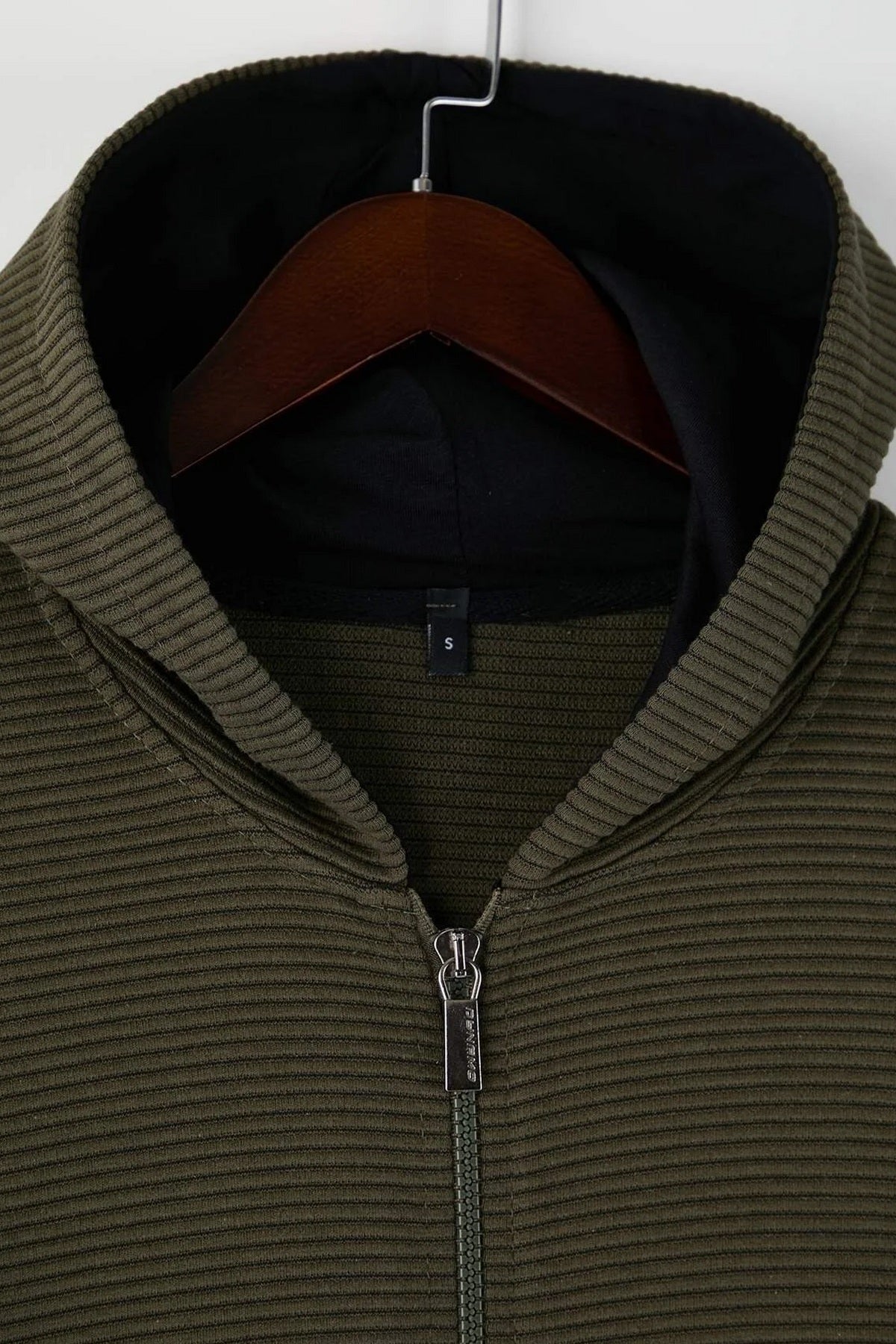 Dukserica TMNAW26SW00067 - khaki [djesi-src-1f084a1050bb2ec8387f41d4a3325f148fc4595a8e80c8fd81c2b3c1e10634c6]