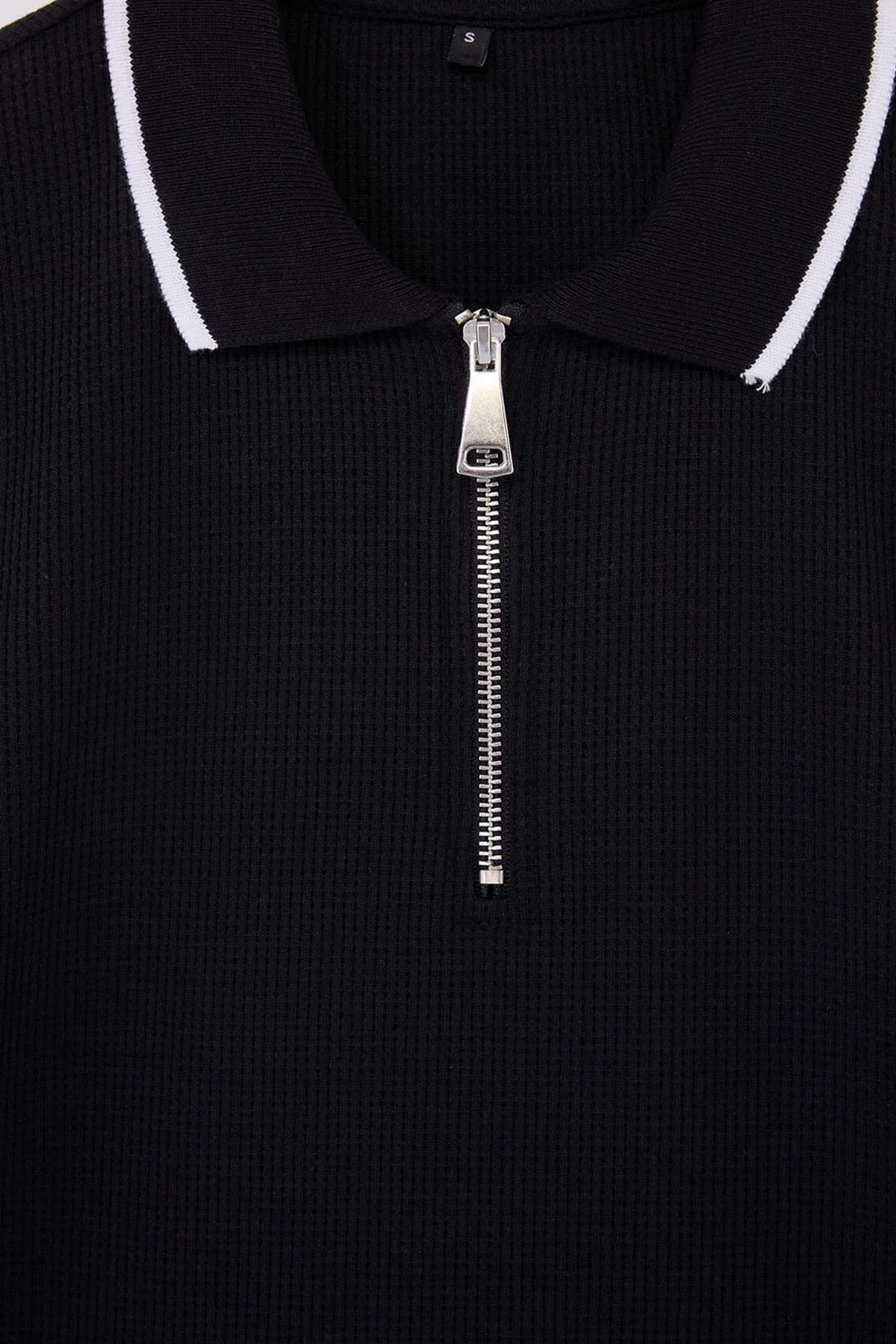 Polo majica TMNSS26PO00015 - crna [djesi-src-299190dc56bd347bfcdd540c493bf9e2debf3726820e0a2a870bda50a31dcb97]