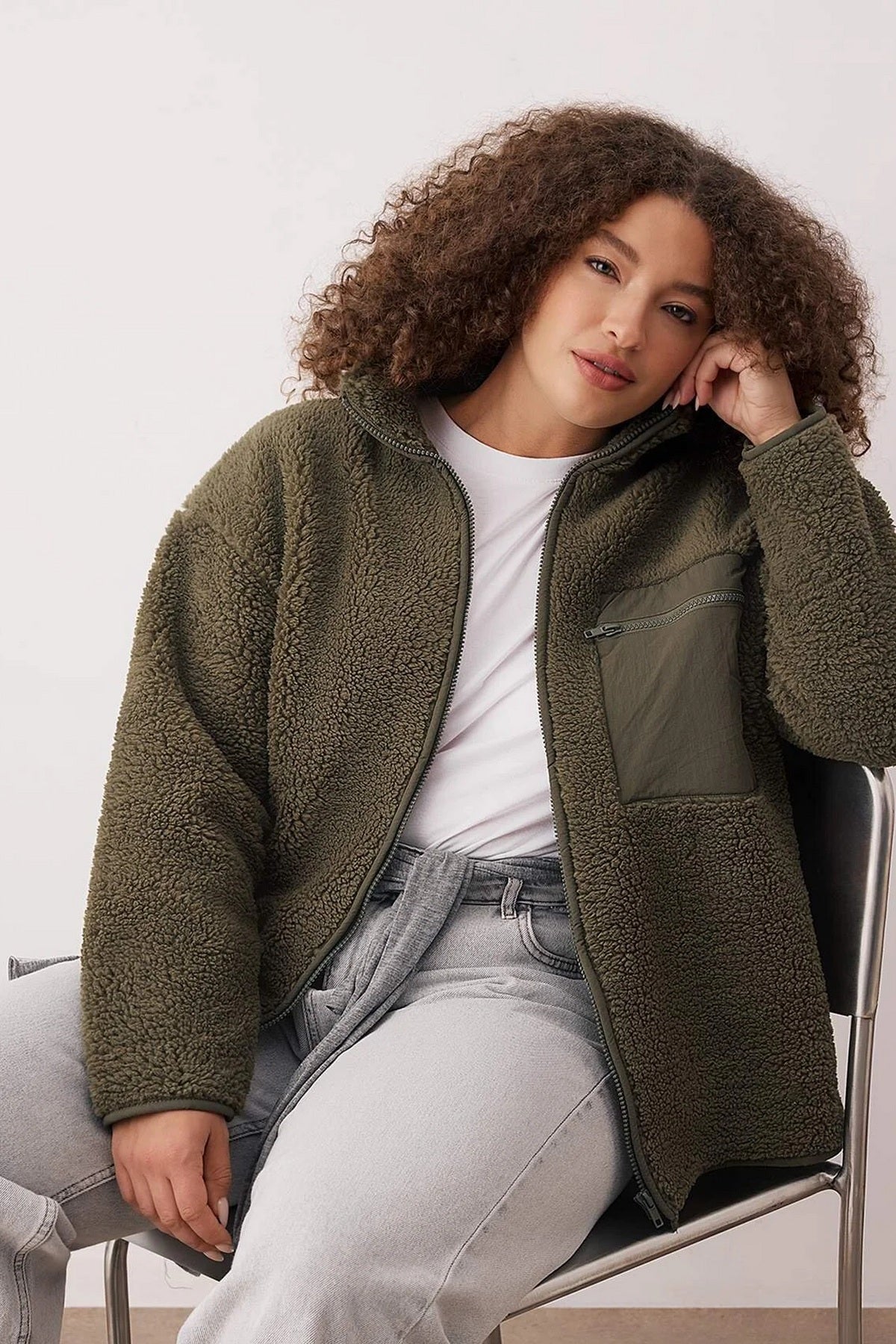 Dukserica TBBAW26AO00022 - khaki [djesi-src-ab6da7045f9adf553278d88130ea8f6e59dc53d65f72b6bc4c46f63ef2ba3c7f]