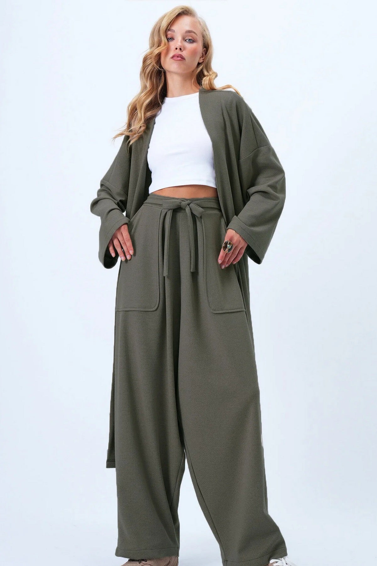 Kompleti ALC-X14387 - khaki [djesi-src-ede2f7440bfb1a6cc67cf320ac6ef0630fee60df42b77ef1f8ed6b24c7a1921b]