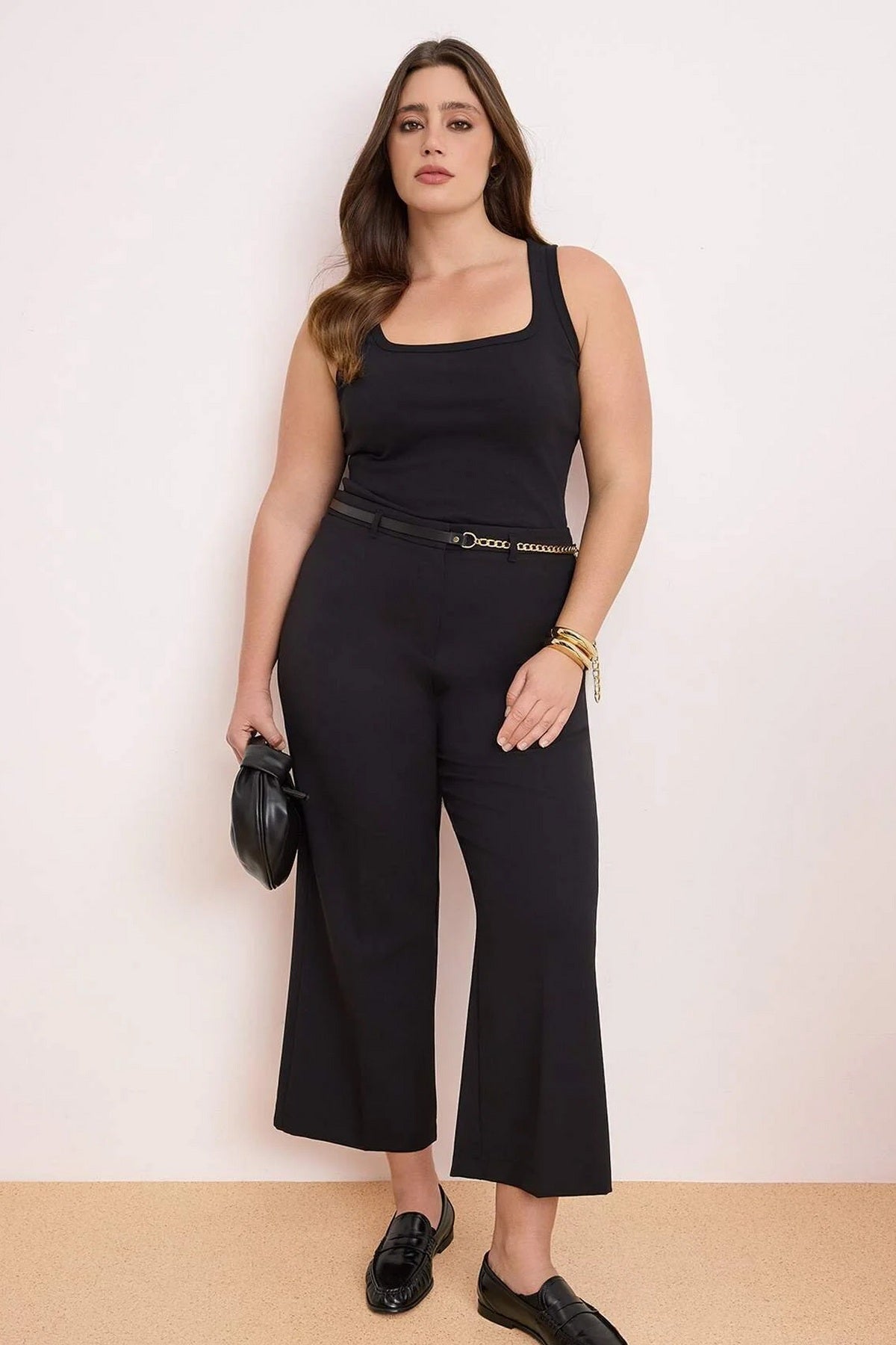 Pantalone TBBSS26AR00015 - crna [djesi-src-539edf93e573eed095069afea7a1d97cd0e3c041f55e82991593334f446629cb]