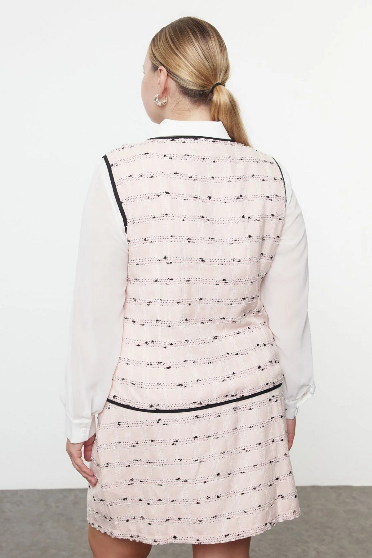 Prsluk TBBAW25BH00002 - roze [djesi-src-d544dc87193fd89256d8443f5d9b3cf4974b6ff73060f781c9d604bd1f3d7d01]